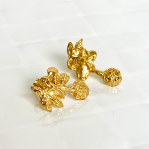 Piece made of Brass - Gold